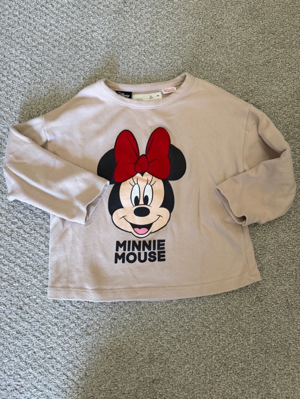 Zara Disney Minnie Mouse Light Pink Long Sleeve Tee with Red Bow Graphic